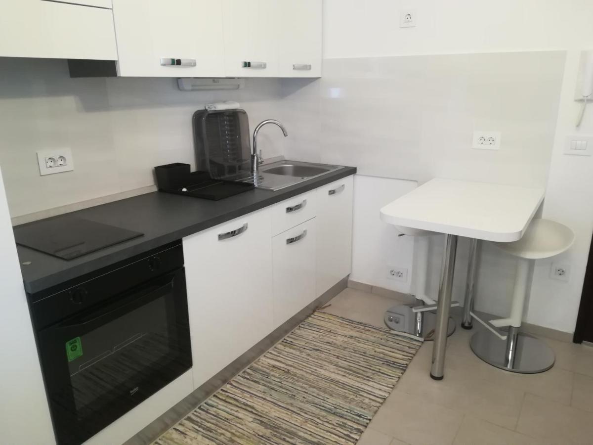 Apartment Rossella Нин Экстерьер фото